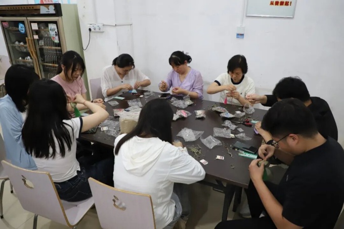 市生态环境局开展“粽香传文脉 端午忆传统”主题活动 市生态环境局开展“粽香传文脉 端午忆传统”主题活动