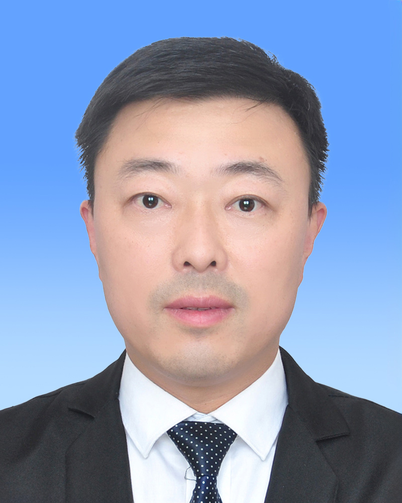 王 伟