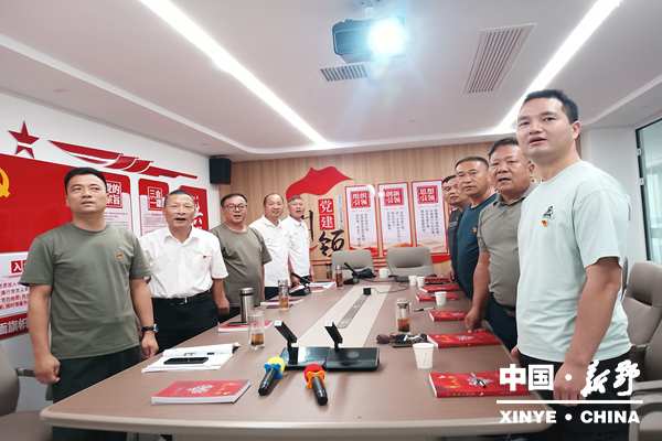 县军休服务中心：庆八一 忆军旅   初心不改续荣光