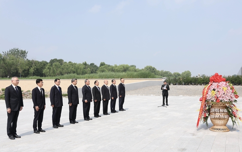 李强在河北唐山调研慰问时强调 持续提升防灾减灾救灾能力 切实保障人民群众生命财产安全 李强在河北唐山调研慰问时强调 持续提升防灾减灾救灾能力 切实保障人民群众生命财产安全