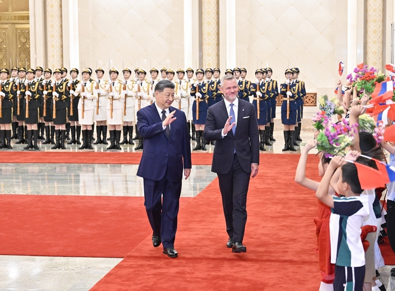 习近平同斯洛伐克总统佩列格里尼会谈 习近平同斯洛伐克总统佩列格里尼会谈