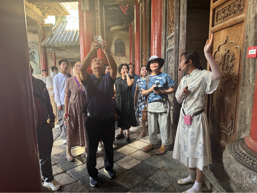 老挝百细华侨公学代表团到社旗县开展文化交流考察活动