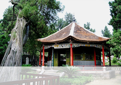 南阳《草庐对》概述