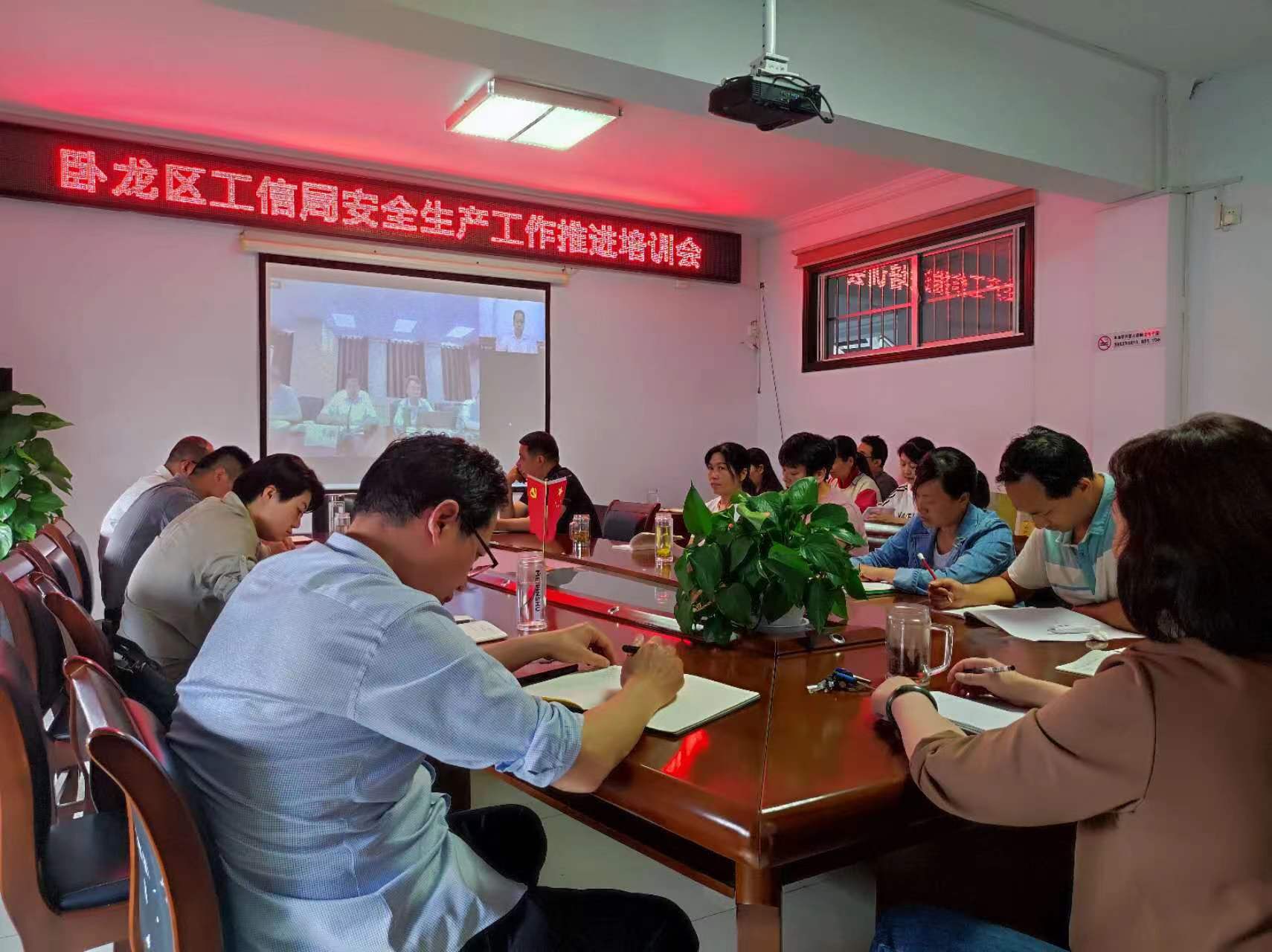 9ec5fbf2203805ebd2308aafa8fb23d.jpg